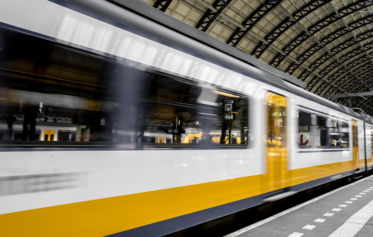 Hoe laat rijdt de metro in Amsterdam? Ontdek het hier!